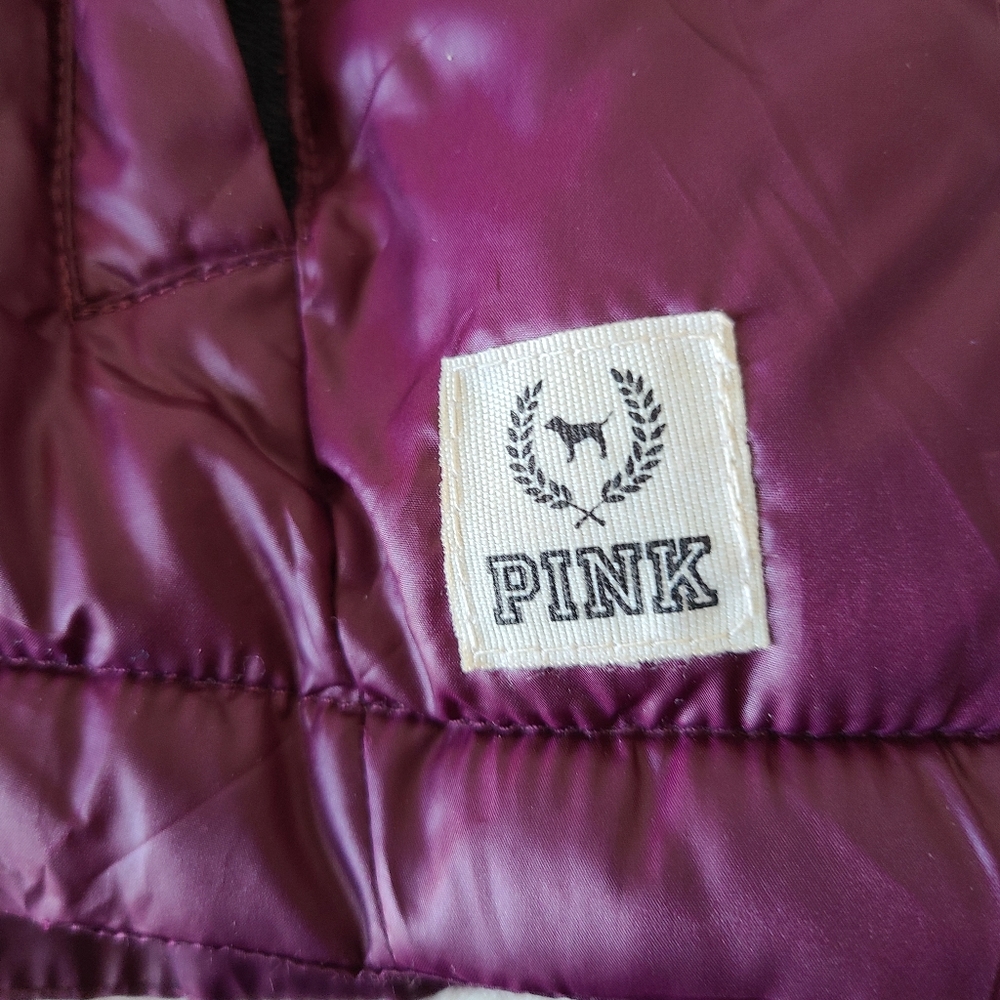 PINK Victoria’s Secret Puffer Vest Women’s XS Maroon Zip Up Quilted Cozy Y2K - Picture 6 of 9